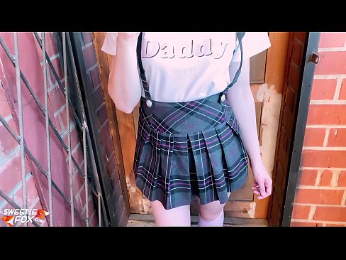 ❤️ Schoolgirl sûget har lul djip en neukt ynstee fan klassen. Fuckfideo op fy.8kpornvids.ru ❌